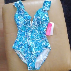 Lilly Pulitzer Swimsuit, size 6